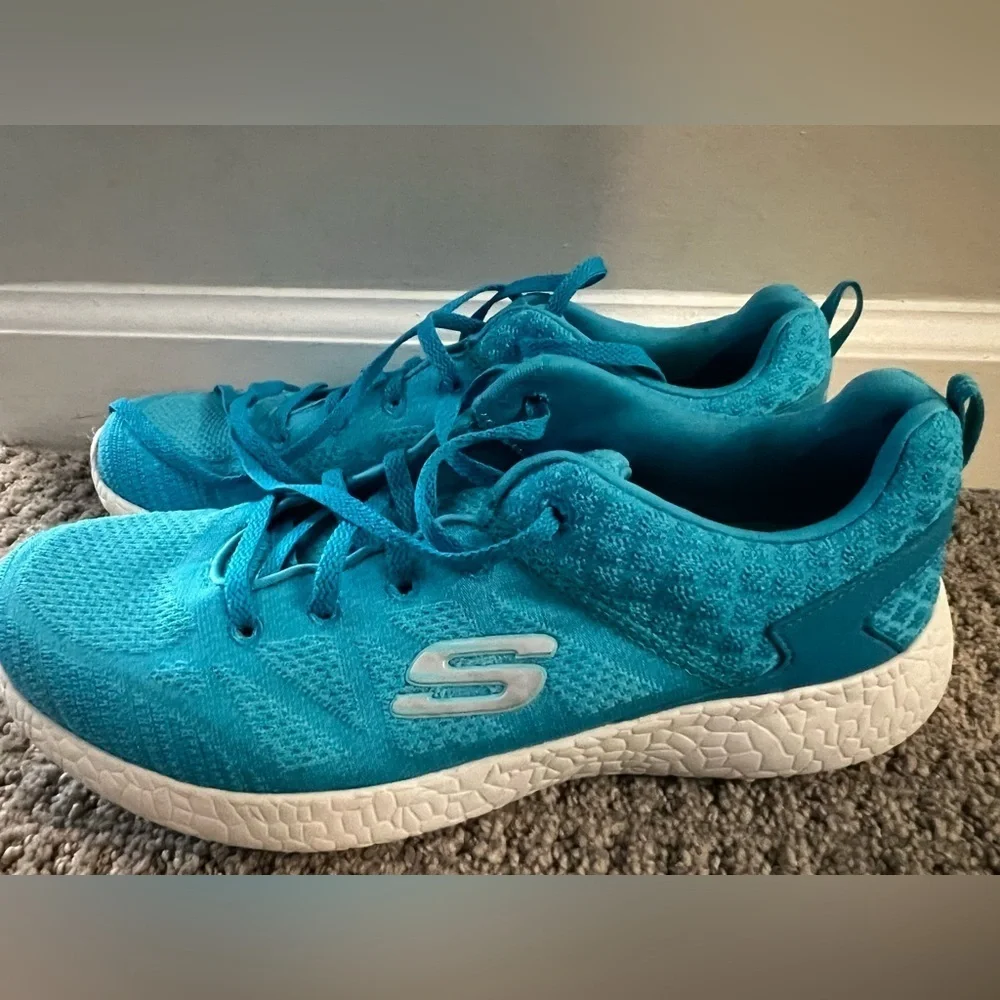 Skechers Women's Burst Fashion Sneakers Blue